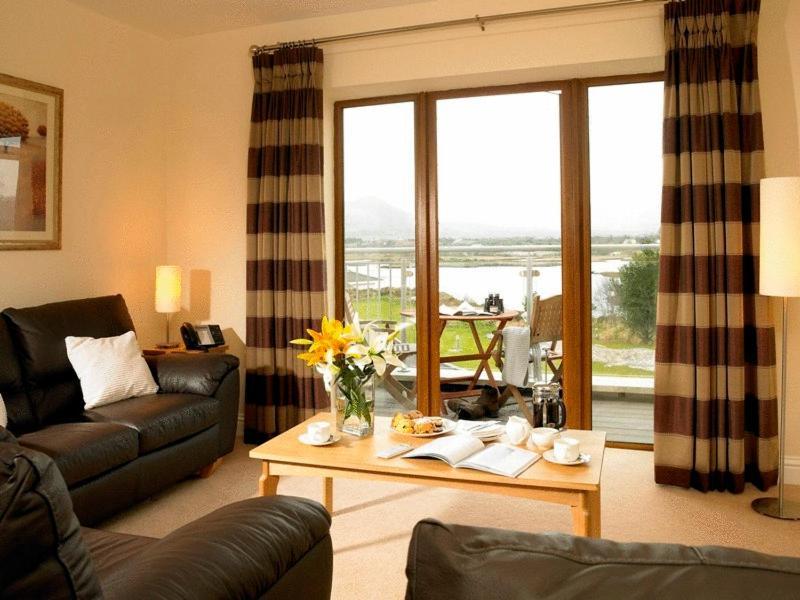 Golden'S Cove Apartments At Sneem Hotel Kültér fotó