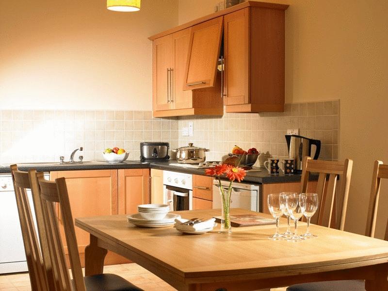 Golden'S Cove Apartments At Sneem Hotel Szoba fotó